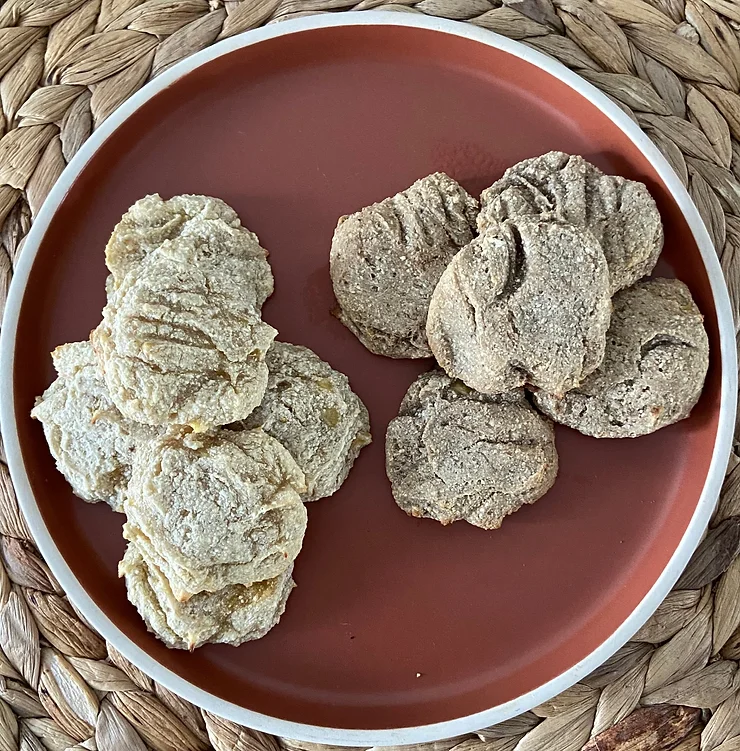 Cookies à la caroube, naturopathe Bordeaux sopk endométriose fertilité règles douloureuses infertilité déséquilibres hormonaux PMA spm hormones équilibre hormonal projet bébé